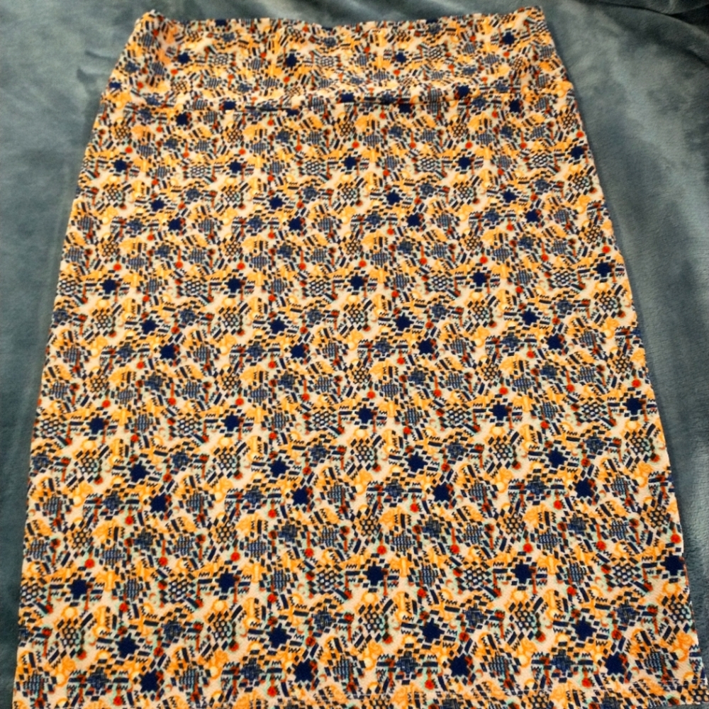 LuLaRoe Cassie Skirt